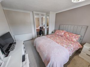 Photo 19- click for photo gallery